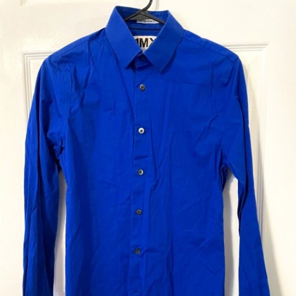 Slim Fitted Dress shirt